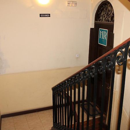 Hostal Xucar มาดริด ภายนอก รูปภาพ