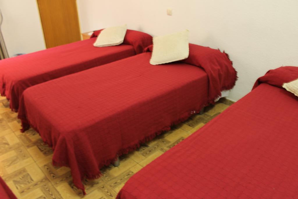 Hostal Xucar มาดริด ห้อง รูปภาพ
