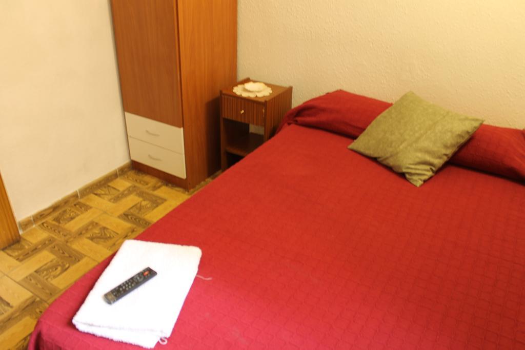 Hostal Xucar มาดริด ห้อง รูปภาพ
