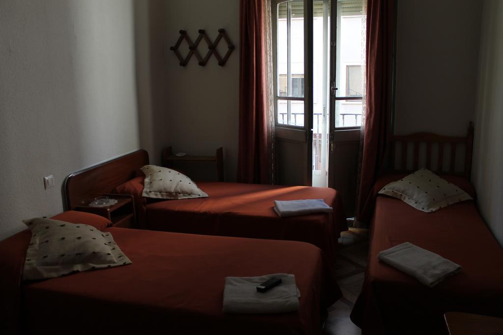 Hostal Xucar มาดริด ห้อง รูปภาพ
