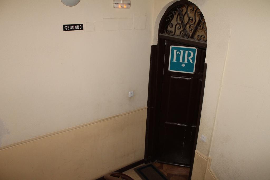 Hostal Xucar มาดริด ภายนอก รูปภาพ